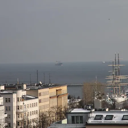 Апартаменты Sleepy3city With Sea View Ii *